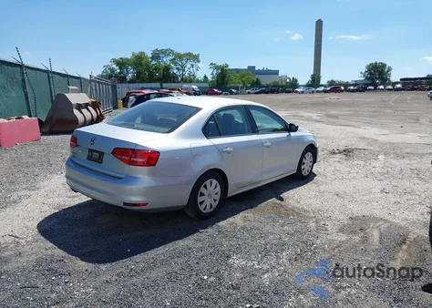 2015 Volkswagen Jetta 2.0L S z USA, uszkodzony, nr VIN 3VW2K7AJ9FM408583